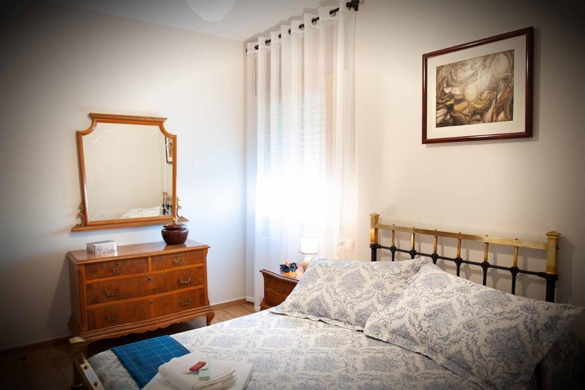Casa Rural Micaela En Navas De Oro Екстер'єр фото
